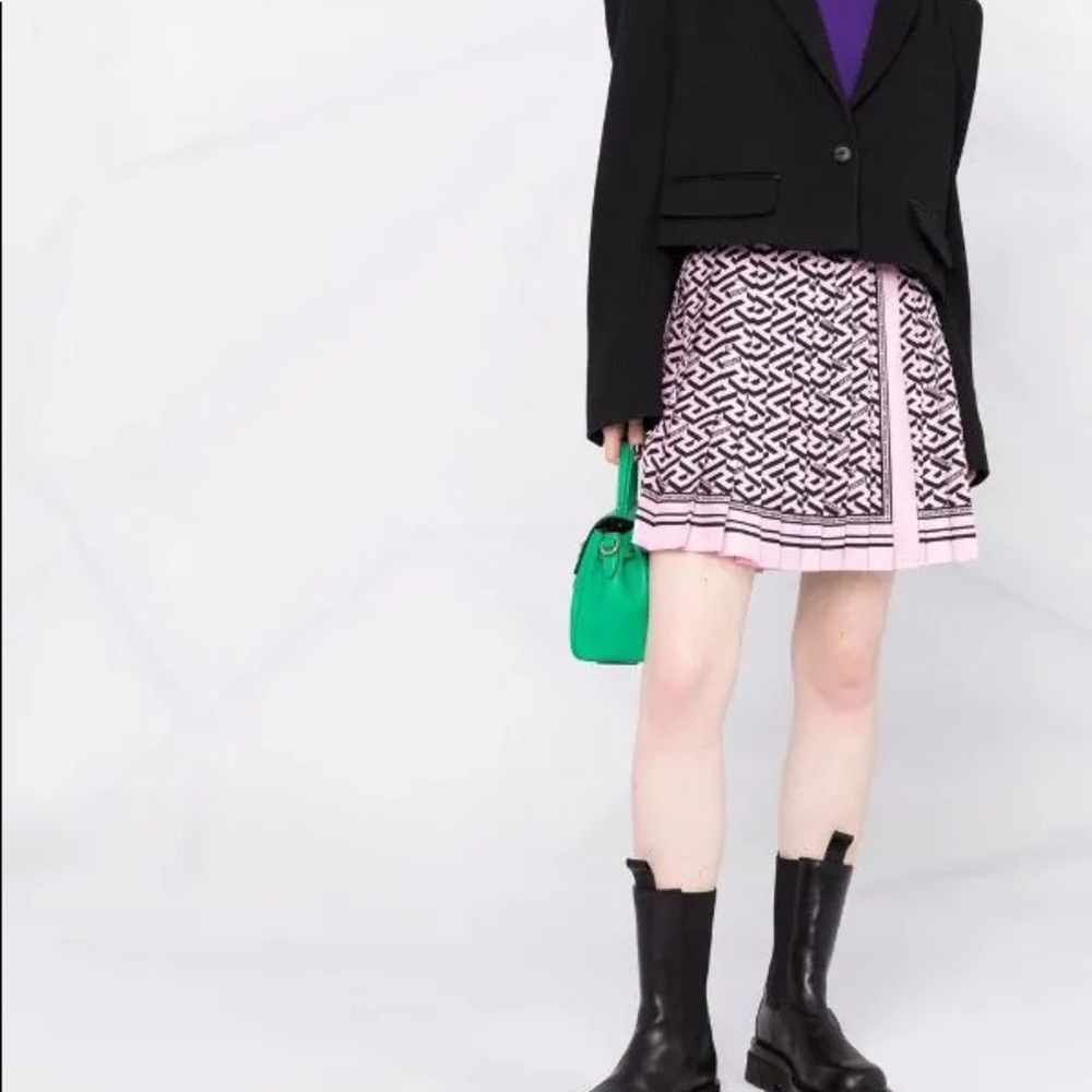 Versace skirt - Picture 3 of 3
